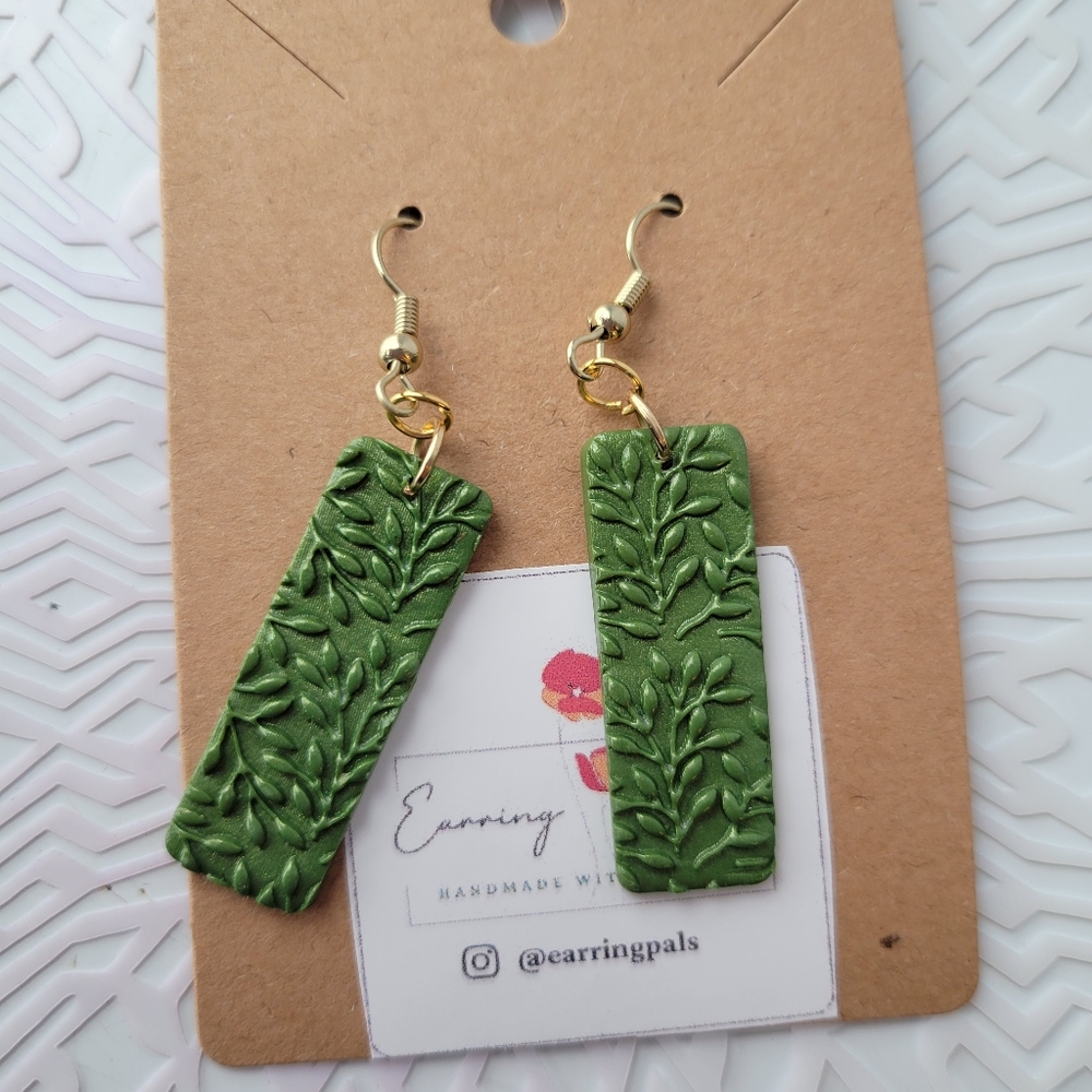 Green Leaf Pattern Earrings